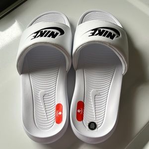 Nike slides -mens Sz 10